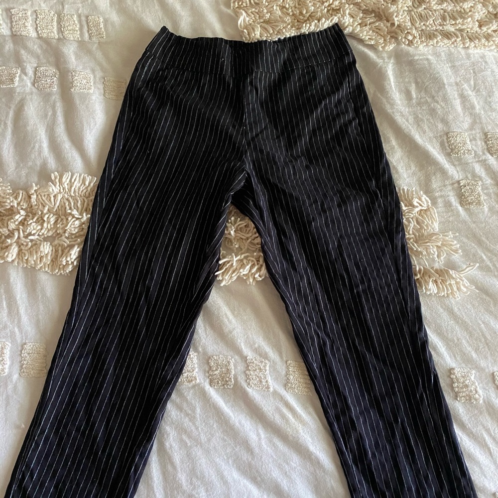 Black and white stripped pants